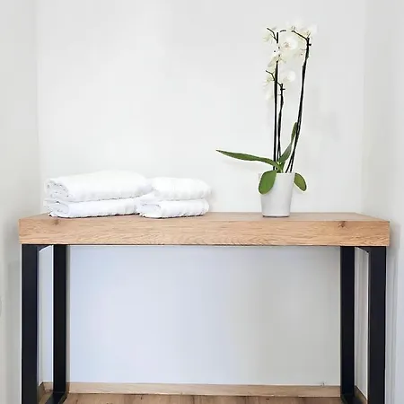 Charming Bella Hideout - Adults Only *