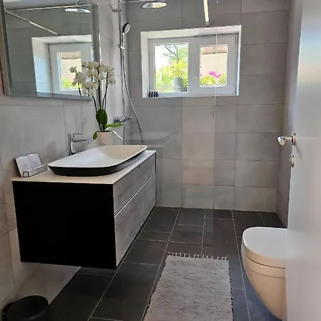 Charming Bella Hideout - Adults Only Lejlighed