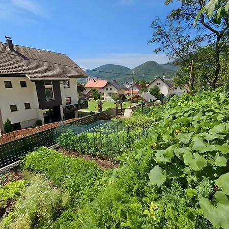 Charming Bella Hideout - Adults Only *