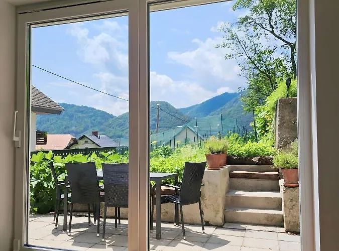 Charming Bella Hideout - Adults Only