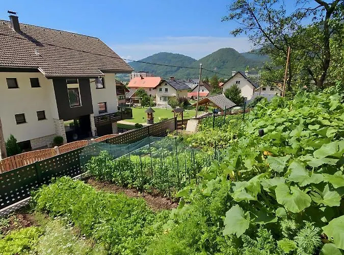 Charming Bella Hideout - Adults Only *