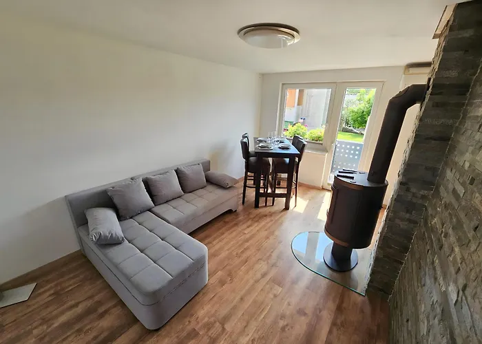 Charming Bella Hideout - Adults Only Lejlighed Jesenice